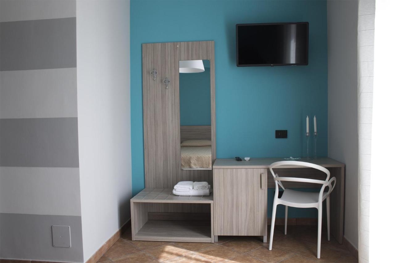 Incanto Luxury Rooms Lampedusa Bagian luar foto