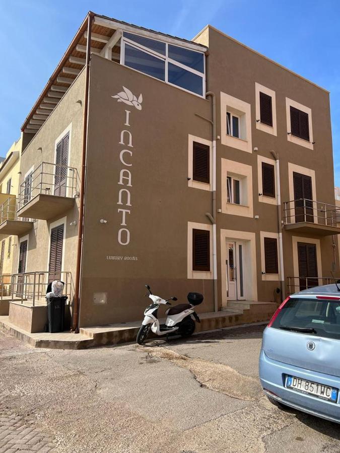 Incanto Luxury Rooms Lampedusa Bagian luar foto